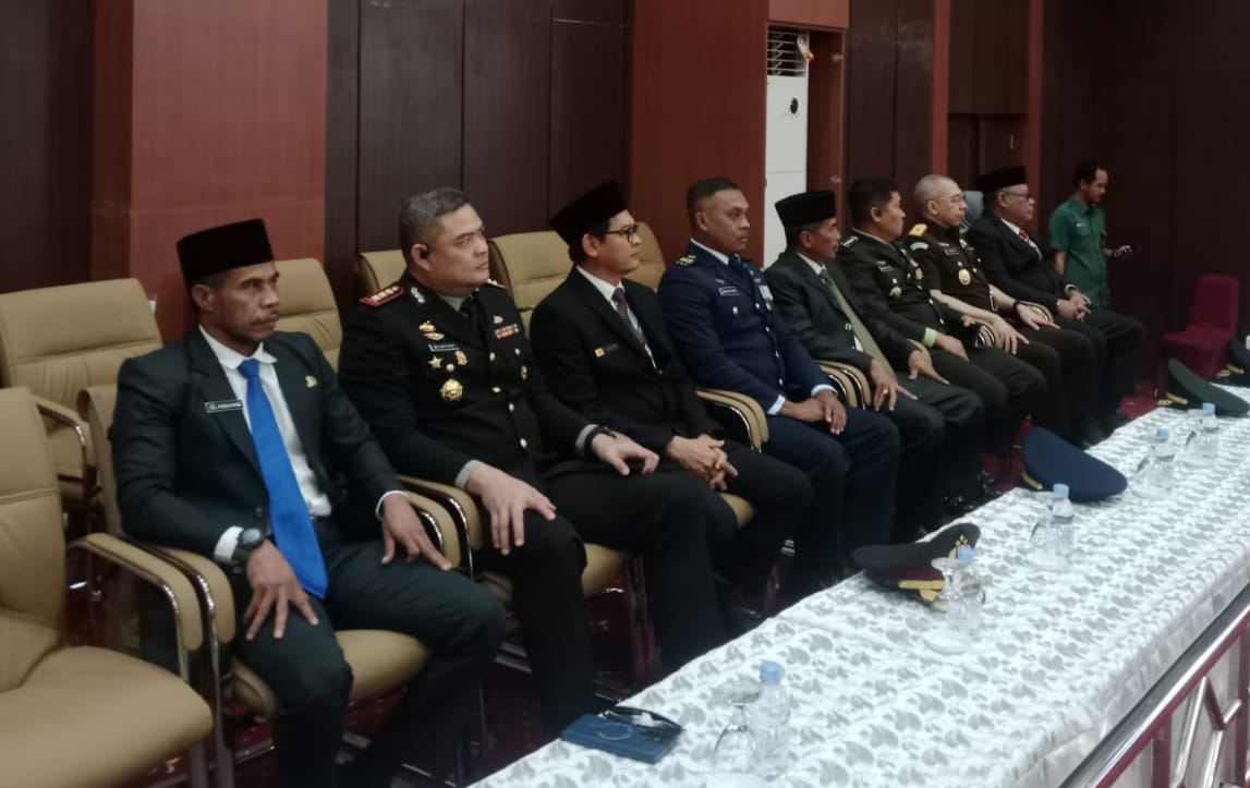 Plt. Kepala Perwakilan Kemendukbangga/BKKBN Malut Hadiri Pengambilan Sumpah Wakil Ketua DPRD Provinsi Maluku Utara
