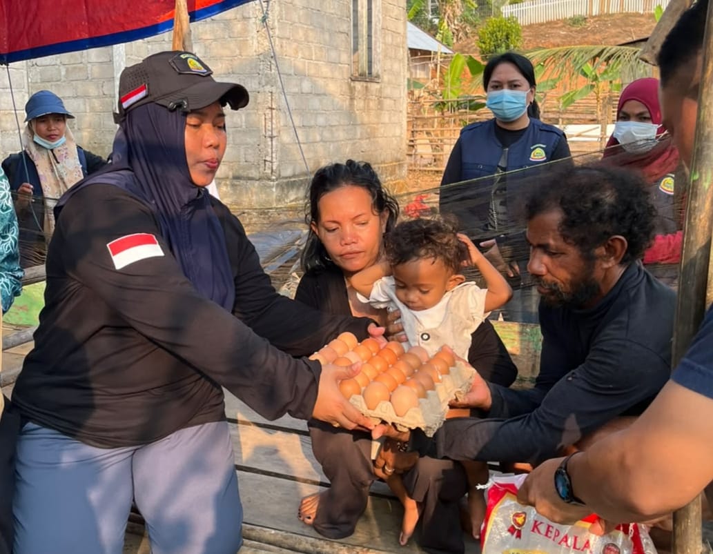 GENTING Salurkan Bantuan untuk Lima Keluarga di Taliabu, Perangi Stunting dari Akar Persoalan