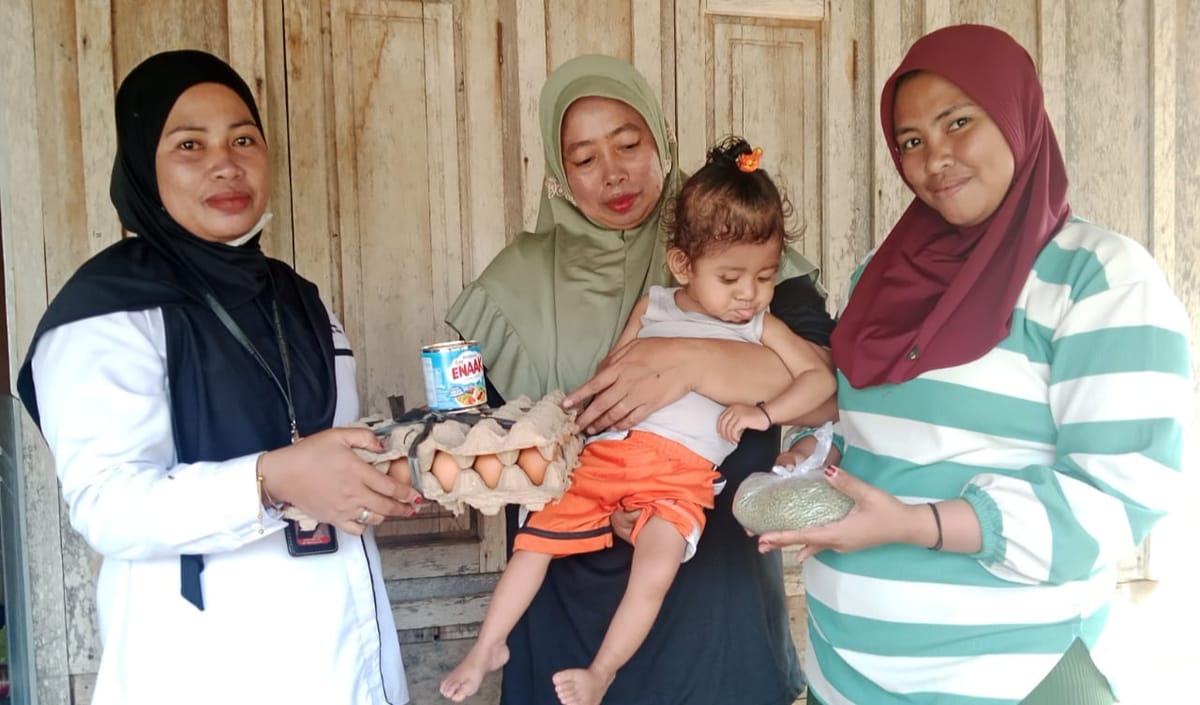 Cegah Stunting di Wilayah Kepulauan, DP3AKB Taliabu Salurkan 28 Paket Nutrisi untuk Keluarga Berisiko