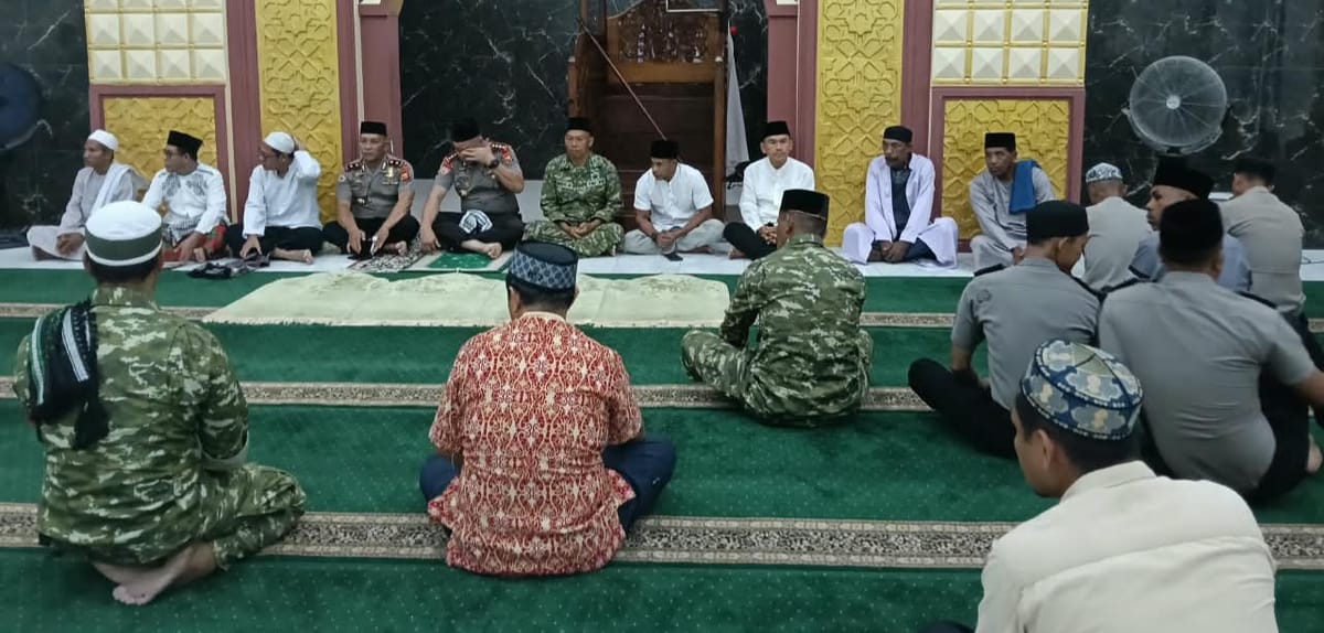 Plt. Kaper Kemendukbangga/BKKBN Malut Beri Kultum di Safari Suling Kanwil Kemenag Maluku Utara