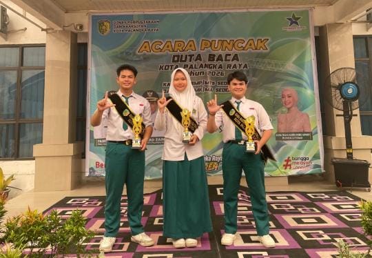 Tak Hanya Belajar Agama, 3 Murid MAN Palangka Raya Raih Duta Baca 2026