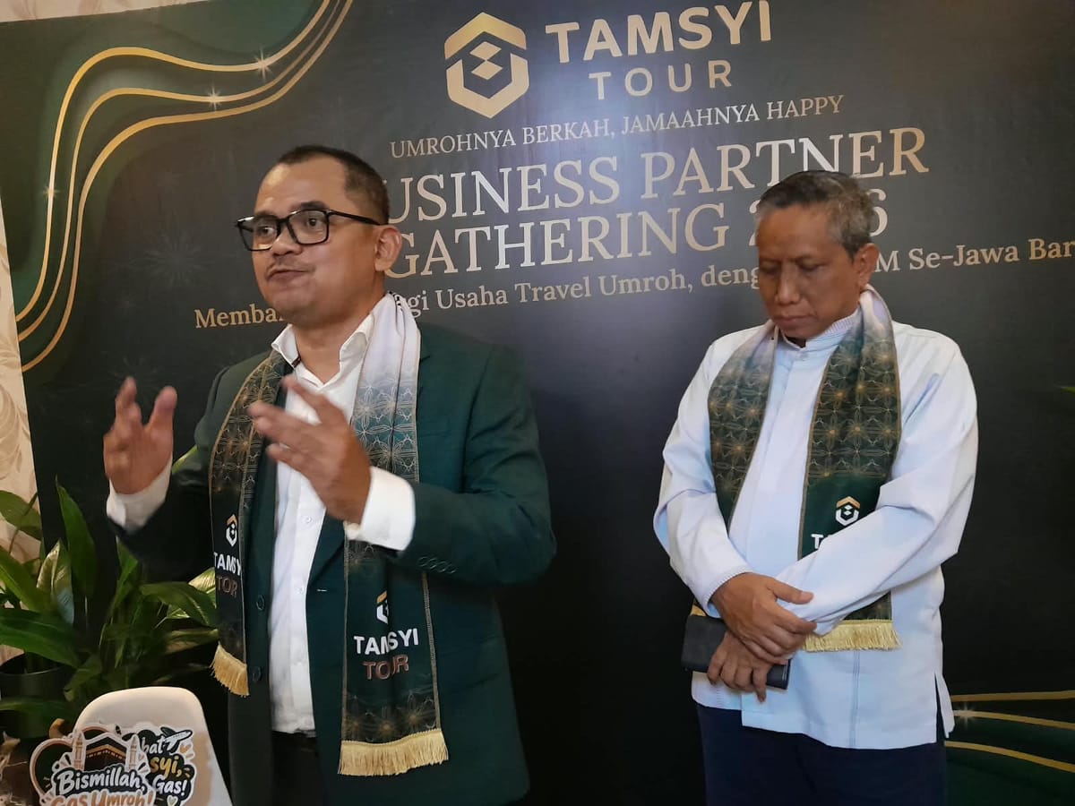 Tamsy Bangun Ekosistem Bisnis Umroh Produk UMKM Depok- Dibawa ke Tanah Suci
