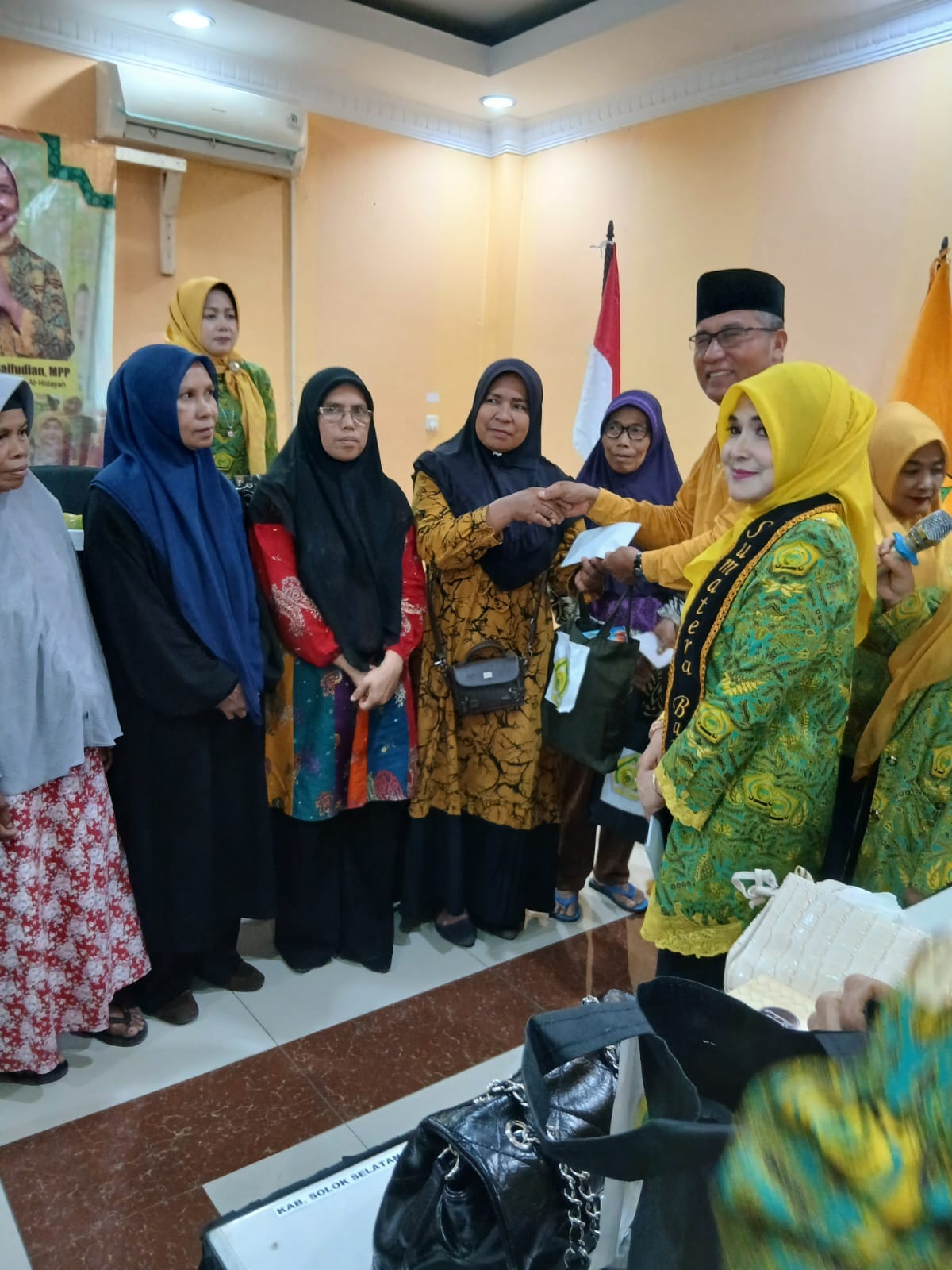 Menguatkan Organisasi yang Berkelanjutan, Silaturahmi Akbar Al-Hidayah se-Sumatera Barat di Bukittinggi