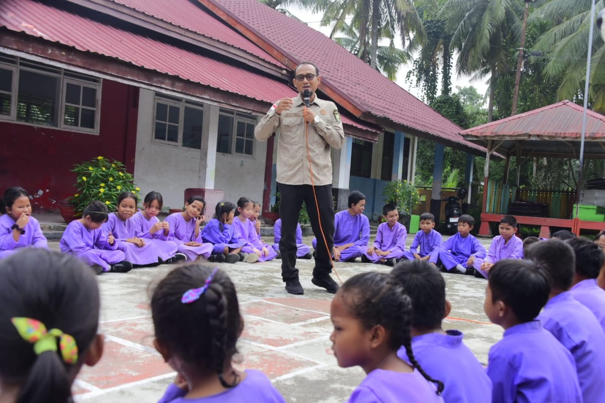 Diskominfotik Bengkalis Sambangi Sekolah, Gaungkan Literasi Digital dan Anti Perudungan