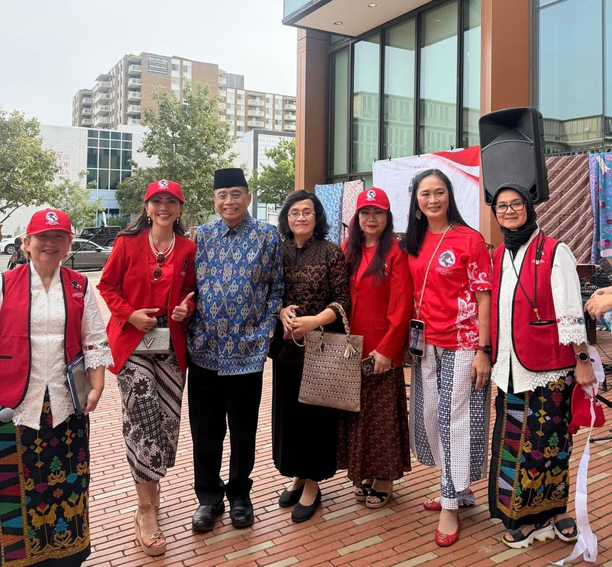 Perempuan Indonesia Maju Amerika Serikat Perkuat Pemberdayaan Perempuan dan Budaya Indonesia