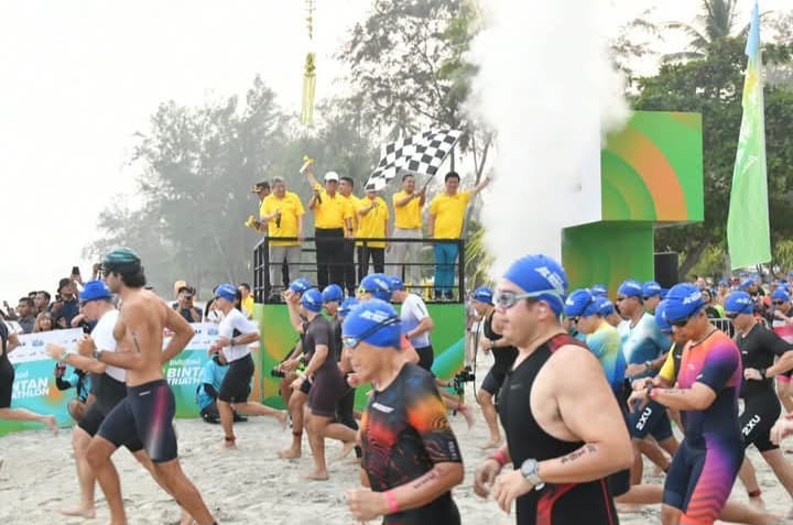 Ratusan Peserta dari 32 Negara Ikuti Indofood Bintan Triathlon 2026
