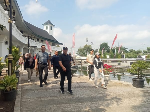 Jogjakarta Kini Memiliki Taman Budaya Embung Giwangan(TBEG)Untuk Ruang Hidup Bertransaksi atau Pasar Minggu.
