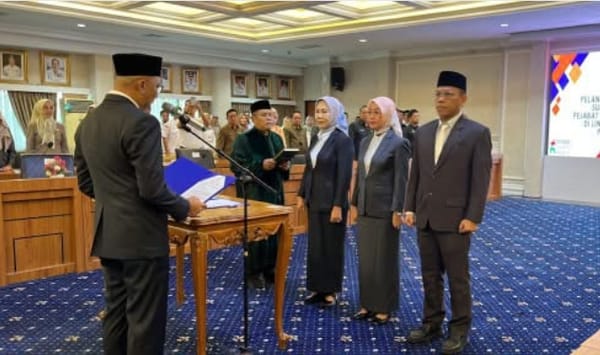 Tiga Pejabat Pimpinan Tinggi Pratama Dilantik