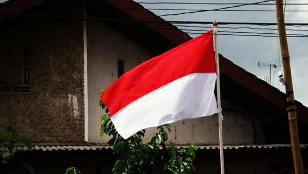 Pengibaran Bendera Merah Putih Serentak 1–31 Agustus 2025