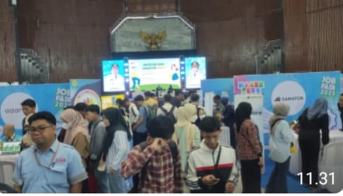 Sukses Job Fair Kalimantan Selatan 2025! Serap 1.969 Lowongan Pekerjaan, dan Hadirkan Peluang Kerja Inklusif