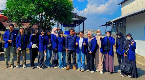 Kelompok 31, 32, 33 KKN UNISKA Lakukan Identifikasi Masalah di Desa Sebagai Langkah Awal Penyusunan Program Kerja