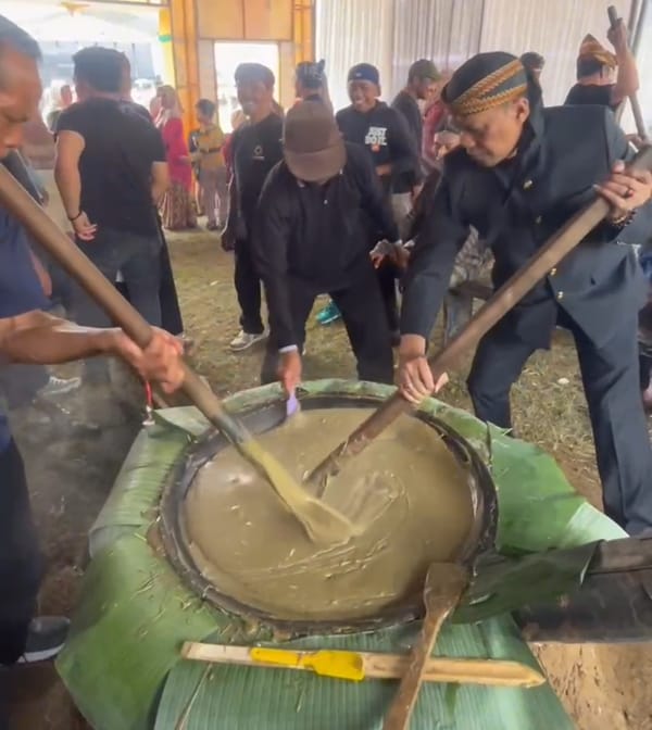 Merti Bumi Tulungrejo: Njenang Bareng dan Pentas Seni, Simbol Persatuan dan Potensi Wisata Budaya Kota Batu