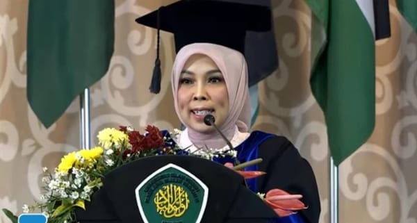 Prof. Dr. Ilfi Nur Diana, Rektor Perempuan Pertama UIN Malang dan Simbul Perubahan