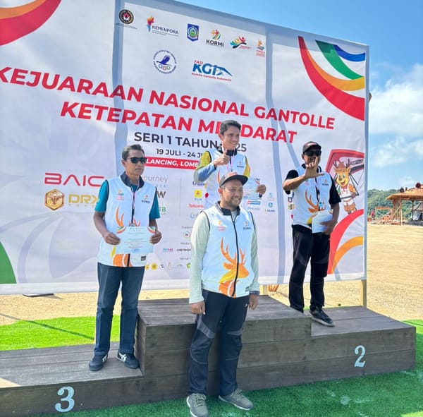 Atlet Sumbar Rijalul Fathani Raih Emas Kejurnas Gantole NTB 2025