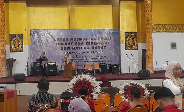 Balai Bahasa Sumbar Gelar Musikalisasi Puisi, Salurkan Bakat Siswa
