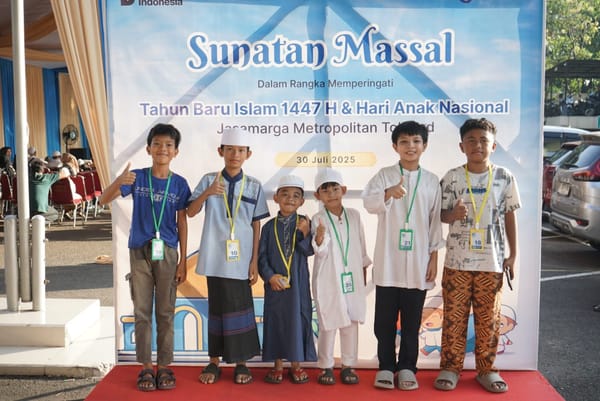 Jasamarga Metropolitan Tollroad bersama Badan Kerohanian Islam JMT Gelar Sunatan Massal