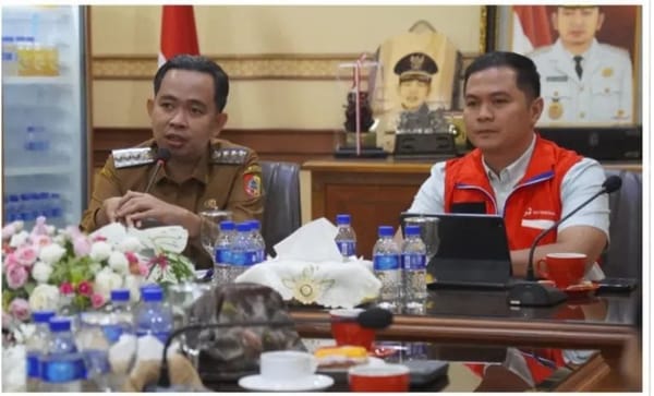 Krisis BBM di Jember: ASN Work From Anywhere dan Pembelajaran Daring Bagi Pelajar