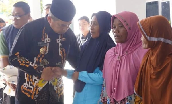 Pemkab Madiun Salurkan Bantuan Pangan bagi 62.269 KPM