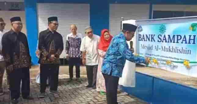 Sampah Menjadi Berkah