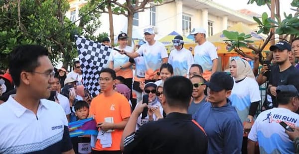 Rayakan Hari Bidan Internasional Dengan IBI Fun Run.