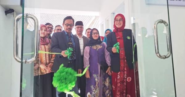 Prof. Zinuddin: Apotek Ini Awal Dari Mimpi Besar UIN Maliki Bangun Rumah Sehat