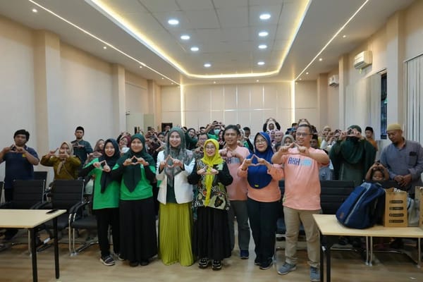 Dies Natalis ke 25 Fakultas Kedokteran Universitas Jember Gelar Khitan Gratis dan Penyuluhan Kesehatan