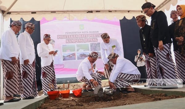 Wujudkan Inovasi Kota, Wali Kota Madiun Letakkan Batu Pertama Pembangunan Kampung Jepang