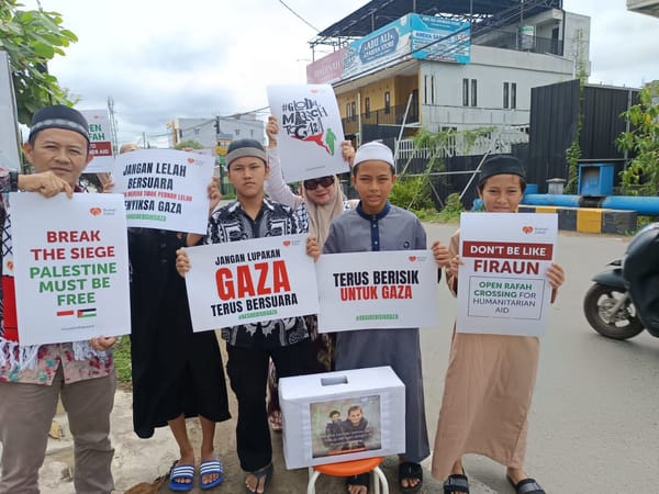 Rumah Zakat Gelar Aksi Serentak #LoveForPalestine Dukung Kemudahan Akses Bantuan ke Gaza