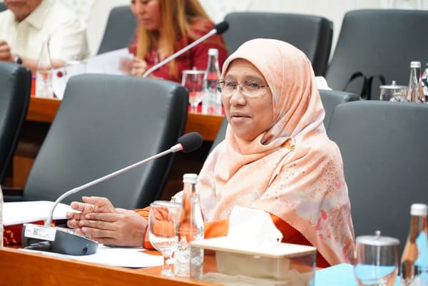 Musim Haji Telah Tiba, Ratusan Jemaah dari Jakarta Diberangkatkan