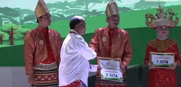 PKUP Lampung Selatan Faisal Kurniawan Raih Penghargaan Dari Kementerian Kehutanan.