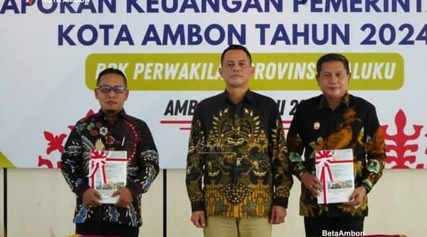 Pemkot Ambon menerima Opini Wajar Dengan Pengecualian atas LKPD 2024.
