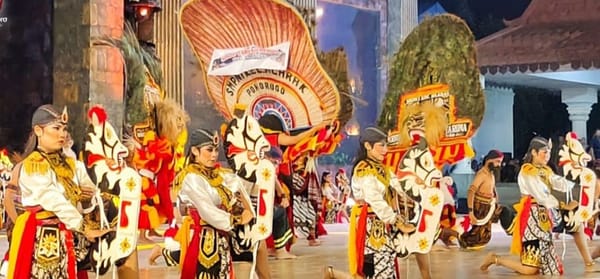 Singo Taruno Budoyo dan Reog UB Malang Juara Umum Festival Reog Ponorogo 2025 Piala Suromenggolo dan Piala Presiden Diboyong Pulang