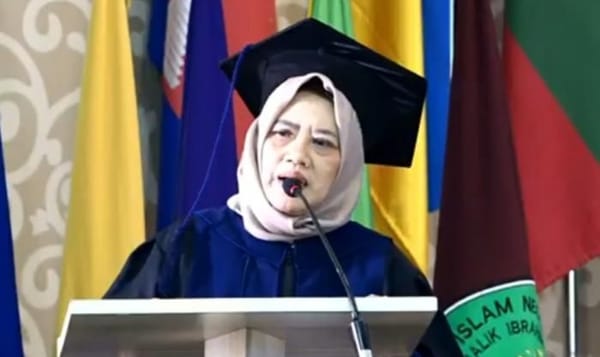 UIN Malang Lahirkan Guru Besar Perempuan Inspiratif: Prof. Sulalah dan Misi Pendidikan Multikultural