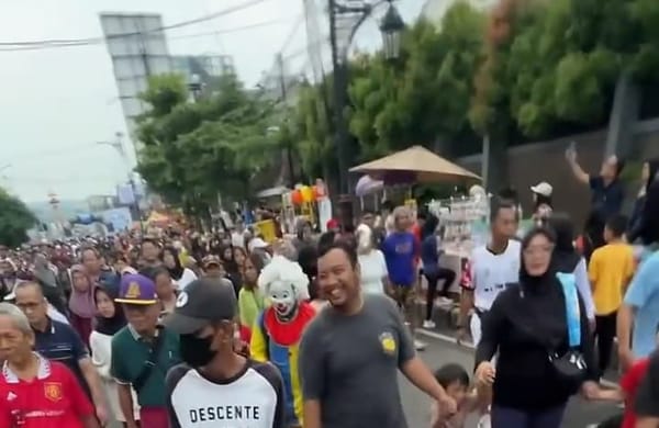 Peringati HUT Ke- 343, Pemkot Bandarlampung Gelar Jalan Sehat.