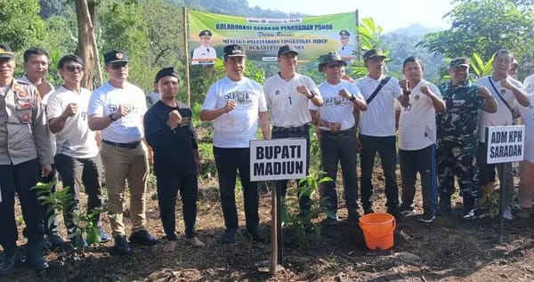 Tandai Hari Lingkungan Hidup, Bupati Madiun dan Warga  Tanam 200 Pohon di Bukit Watu Bayang