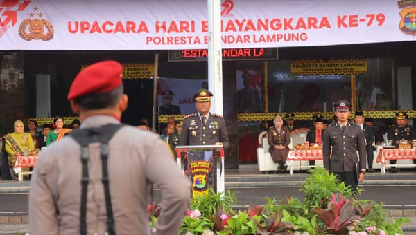Polresta Bandar Lampung Gelar Upacara Hari Bhayangkara ke-79
