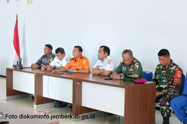 Basarnas, Pemkab Jember, TNI, POLRI Siapkan Pencarian Lanjutan Korban Laka Laut Puger Jember