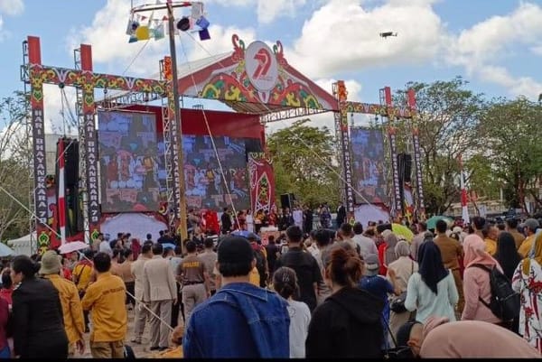 HUT Bhayangkara di Kalteng Layani Khitanan Massal dan Kuliner Gratis