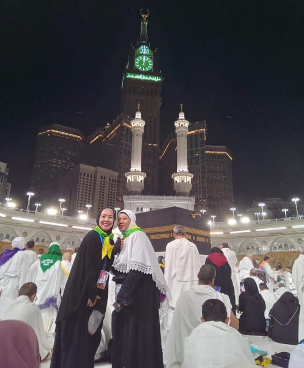 Makkah Padat Tak MudahJamaah Wanita ke Masjidil Haram