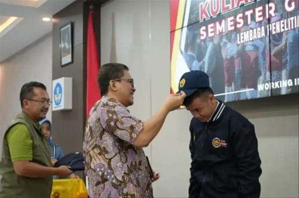 KKN Mahasiswa Universitas Jember Dari Lamongan Hingga Raja Ampat