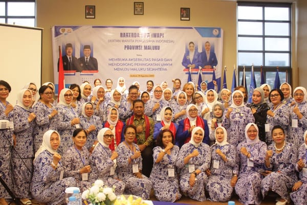 Wagub Abdullah Vanath Dorong IWAPI Maluku Berdayakan Pelaku Usaha Perempuan