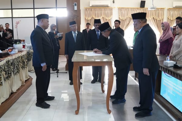 Bupati Sleman Lantik Dewan Pengawas dan Direktur PDAM Tirta Sembada Sleman
