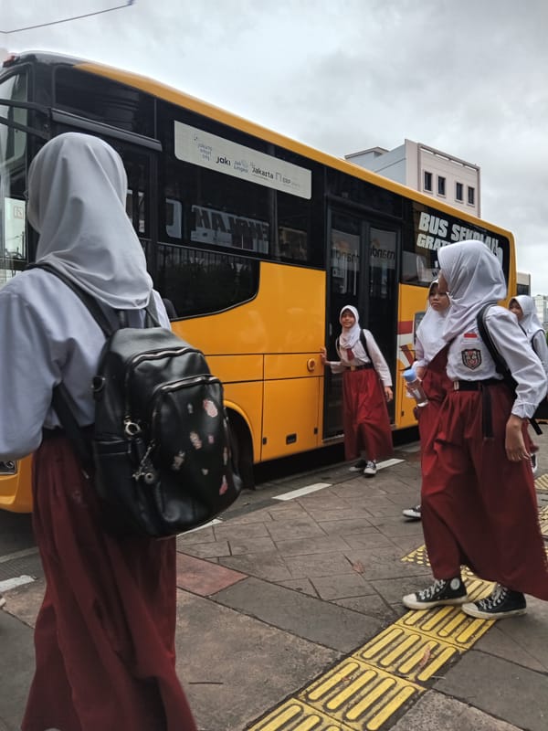 DPRD Minta Disdik DKI Mendata Realisasi Program Sekolah Gratis