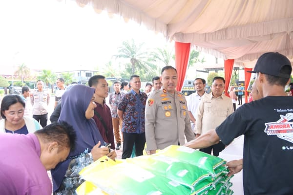 Polres Karimun Gelar  Pasar Muah Untuk Stabilkan Harga