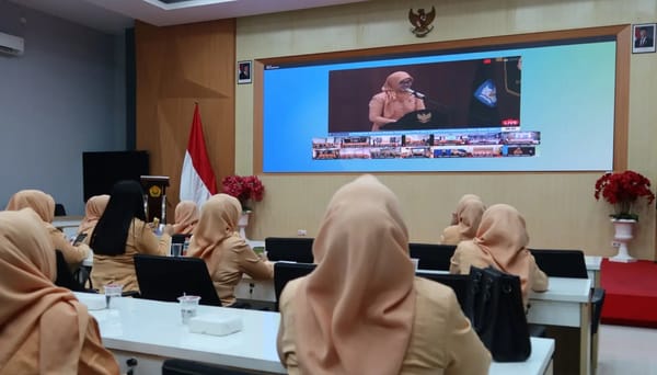 Dilantik Secara Daring, DWP Universitas Jember Siap Tingkatkan Peran Keluarga ASN