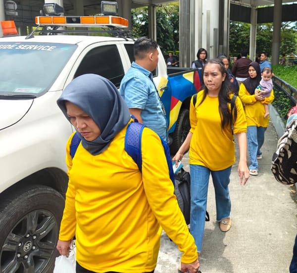 Jelang HUT Ke 80 RI, Kemenlu Fasilitasi Kepulangan 264 WNI Kelompok Rentan dari Malaysia
