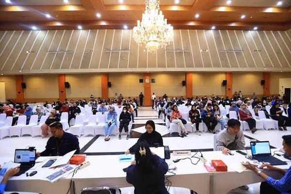 Euforia Kemerdekaan ditengah Dominasi Oligarki, Korupsi, dan Ketidakadilan