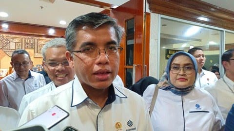 OTT Noel : Menaker Yassierli Hormati Proses Hukum di KPK, Ini Pukulan Berat bagi Kami