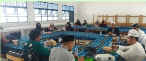 Lima Pondok Pesantren di Hulu Sungai Selatan Disambangi Tim PMB UNUKASE