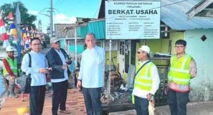 PAM Bandarmasih Sigap Perbaiki dan Ganti Jaringan Titian Kampung Hijau Serta Sediakan Tandon Secara Gratis